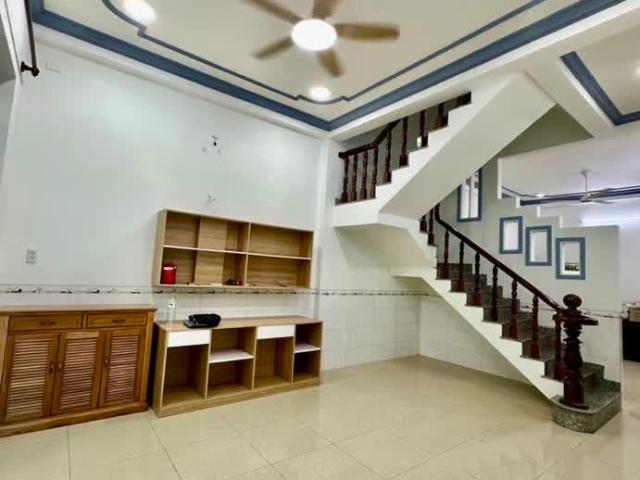 Nhà mặt phố bán tại Khuôn viên UBND Thành phố Hồ Chí Minh, Thành phố Hồ Chí Minh
