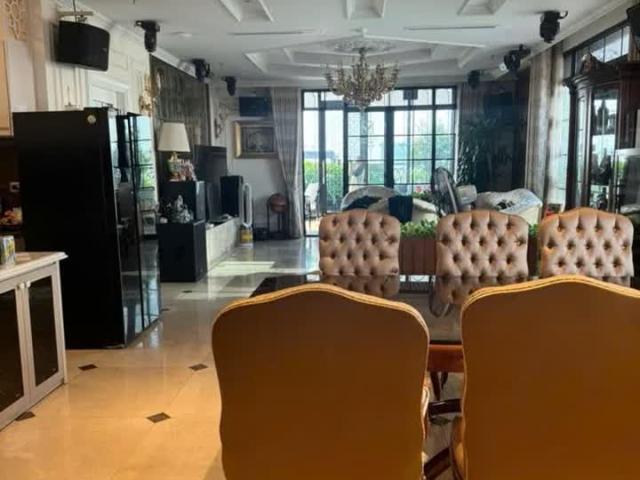 Nhà mặt phố bán tại Hoàn Kiếm, Hà Nội