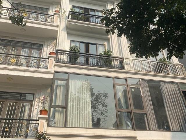 Nhà bán