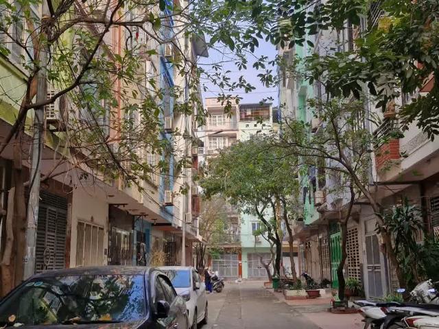 Nhà mặt phố bán tại Hoàn Kiếm, Hà Nội