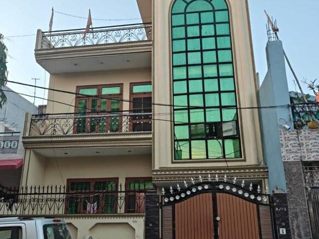House for sale in Hariana