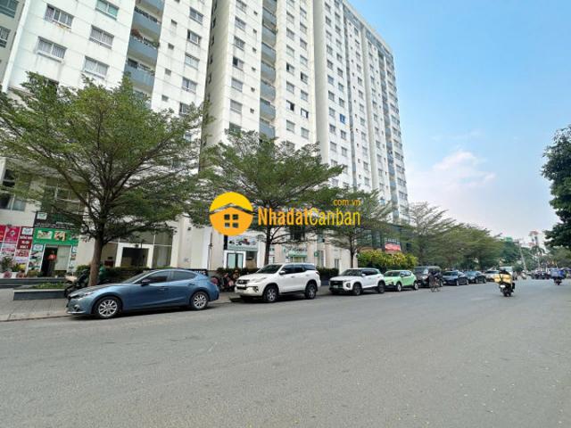 Nhà mặt phố bán