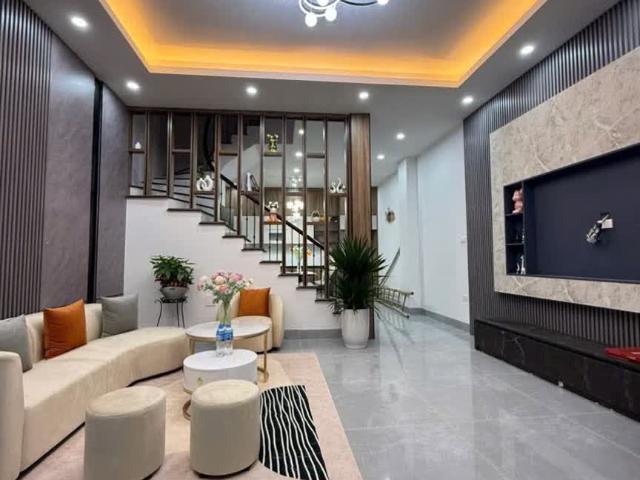 Nhà bán tại Hoàn Kiếm, Hà Nội