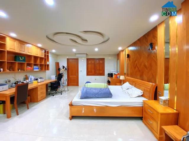 Nhà bán tại Hoàn Kiếm, Hà Nội