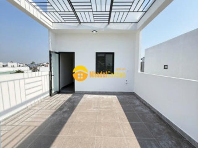 Nhà mặt phố bán
