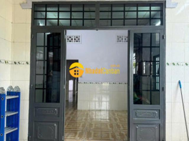 Nhà mặt phố bán