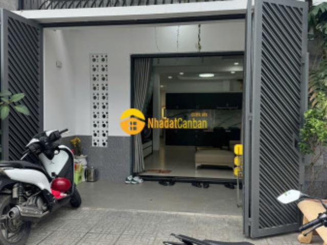 Nhà mặt phố bán
