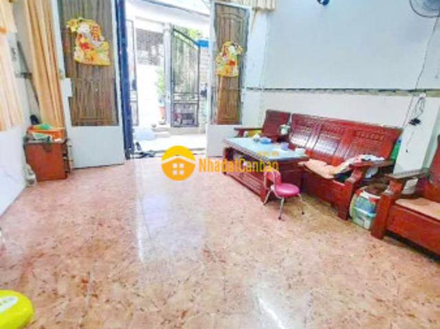 Nhà mặt phố bán