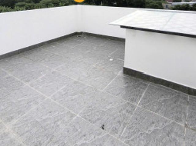 Nhà mặt phố bán