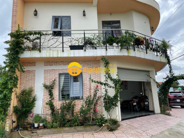Nhà mặt phố bán