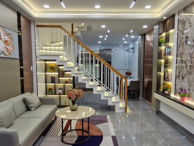 Nhà cho thuê tại Khuôn viên UBND Thành phố Hồ Chí Minh, Thành phố Hồ Chí Minh