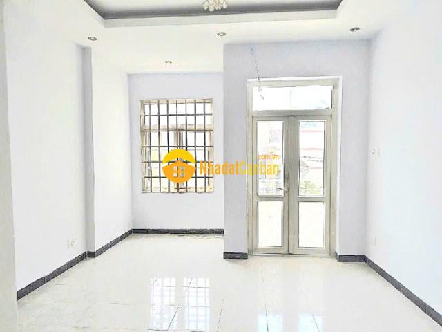 Nhà mặt phố bán