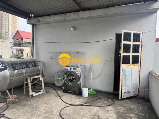 Nhà mặt phố bán