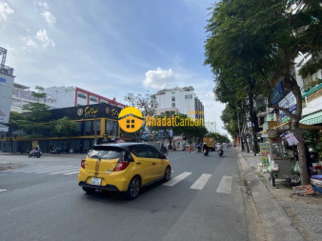 Nhà mặt phố bán