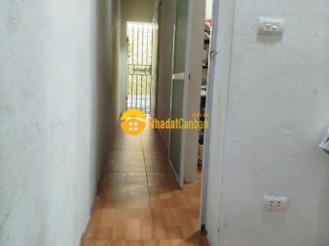 Nhà mặt phố bán