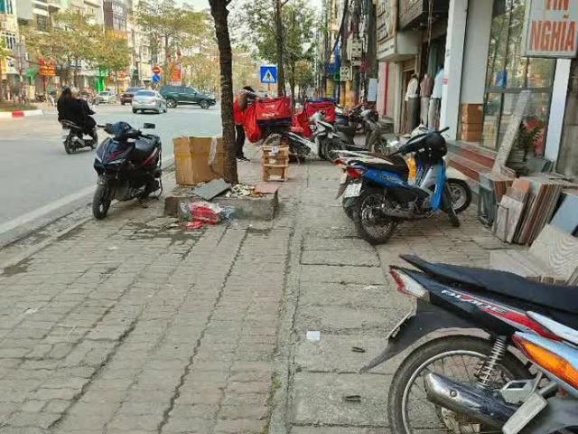 Nhà mặt phố bán tại Hoàn Kiếm, Hà Nội