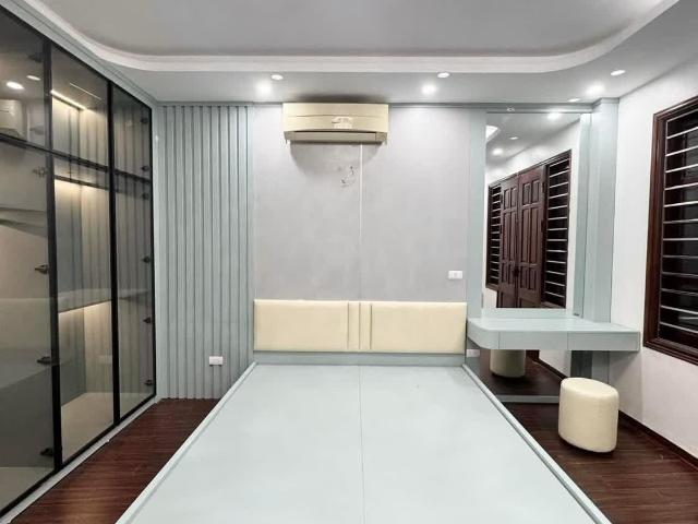 Nhà bán tại Hoàn Kiếm, Hà Nội