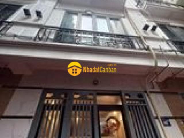 Nhà mặt phố bán
