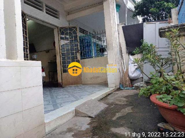 Nhà mặt phố bán