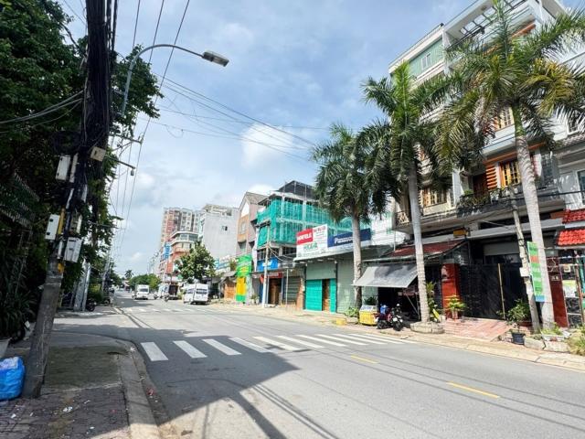 Nhà mặt phố bán