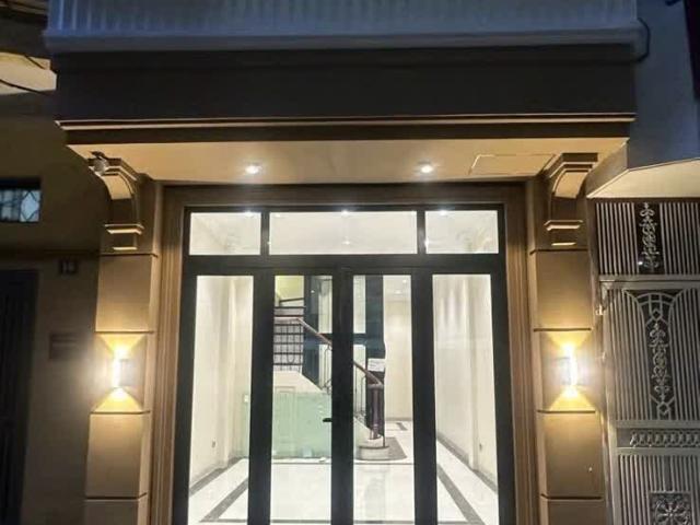 Nhà bán tại Hoàn Kiếm, Hà Nội
