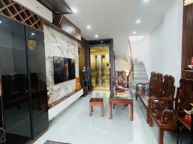 Nhà bán tại Hoàn Kiếm, Hà Nội