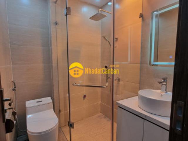 Nhà mặt phố bán