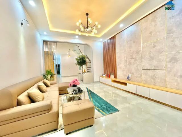 Nhà mặt phố bán