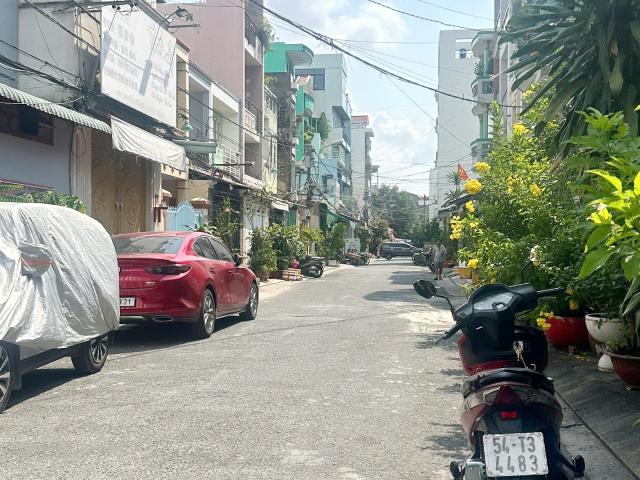 Nhà mặt phố bán