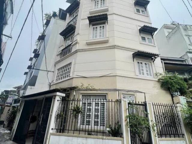 Nhà bán tại Khuôn viên UBND Thành phố Hồ Chí Minh, Thành phố Hồ Chí Minh