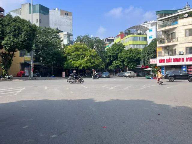 Nhà bán tại Hoàn Kiếm, Hà Nội