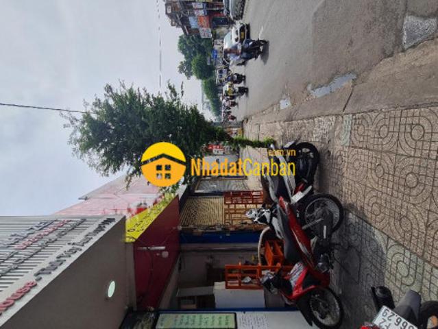 Nhà mặt phố bán