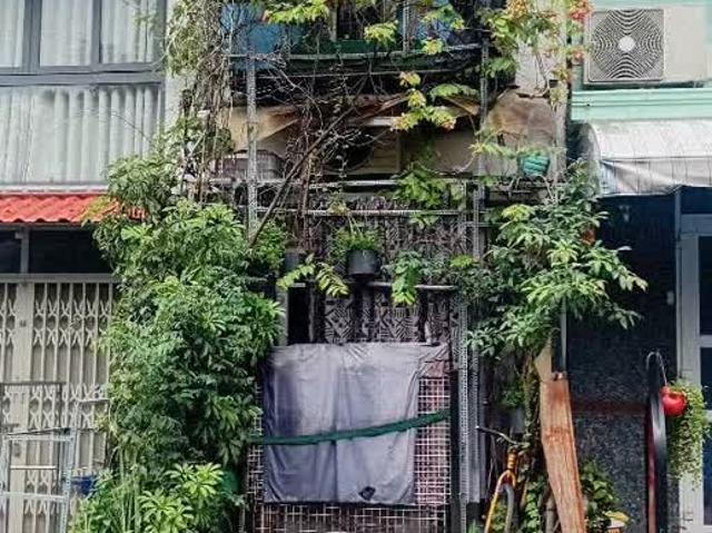 Nhà bán tại Khuôn viên UBND Thành phố Hồ Chí Minh, Thành phố Hồ Chí Minh