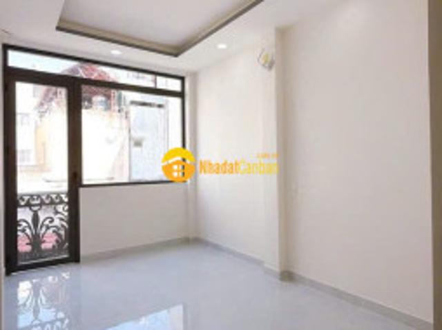Nhà mặt phố bán