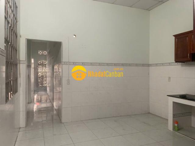 Nhà mặt phố bán