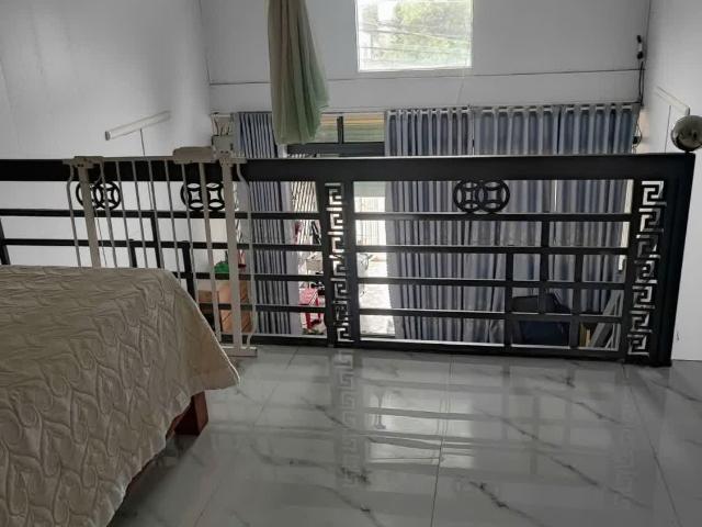 Nhà mặt phố bán