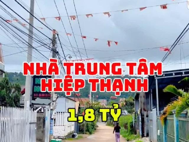 Nhà bán
