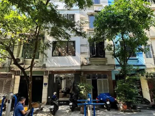Nhà bán tại Hoàn Kiếm, Hà Nội