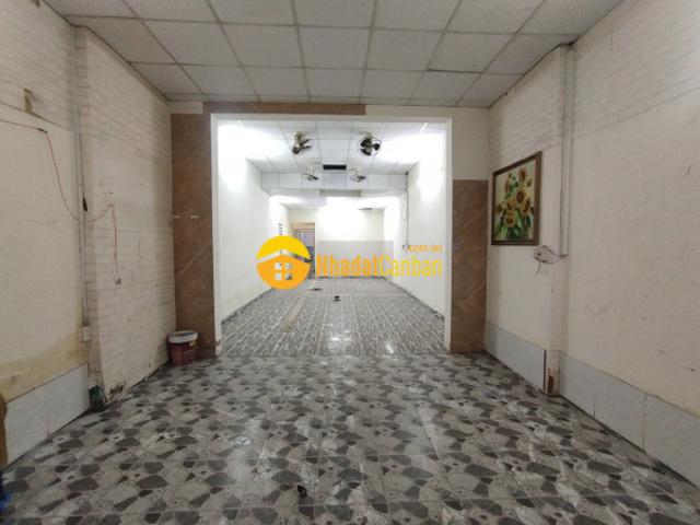Nhà mặt phố bán