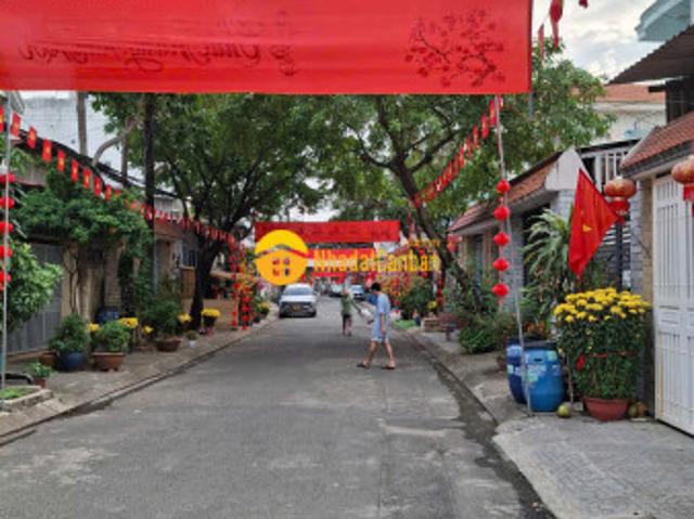 Nhà bán
