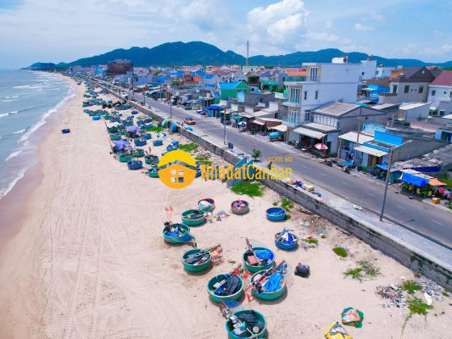 Nhà mặt phố bán