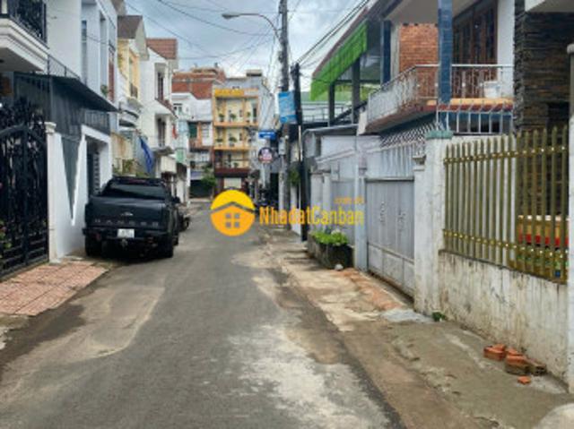 Nhà mặt phố bán