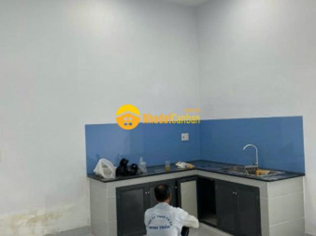 Nhà mặt phố bán