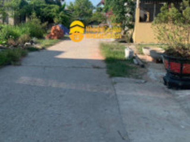 Nhà mặt phố bán