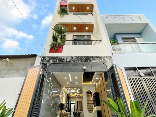Nhà bán tại Khuôn viên UBND Thành phố Hồ Chí Minh, Thành phố Hồ Chí Minh