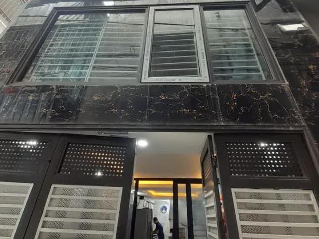 Nhà bán tại Hoàn Kiếm, Hà Nội