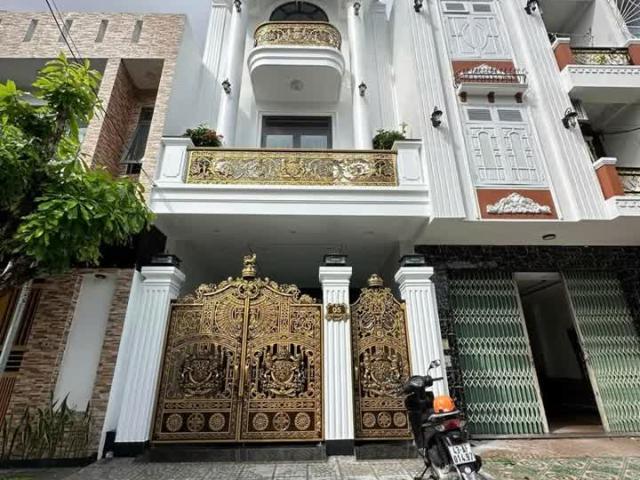 Nhà mặt phố bán tại Gia Lai