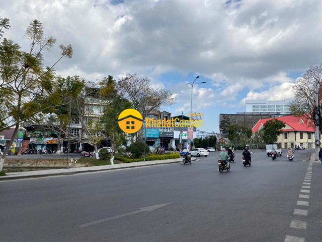 Nhà mặt phố cho thuê