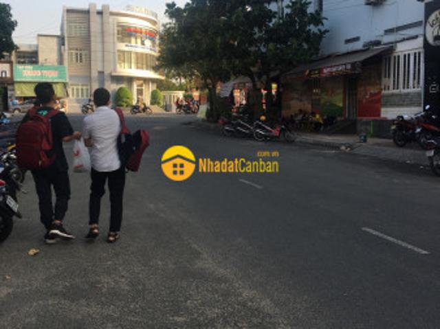 Nhà bán