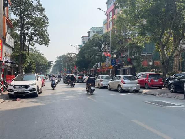 Nhà bán tại Hoàn Kiếm, Hà Nội